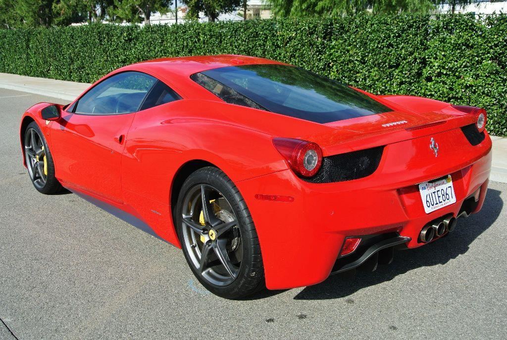 2010 Red Ferrari 458 Italia